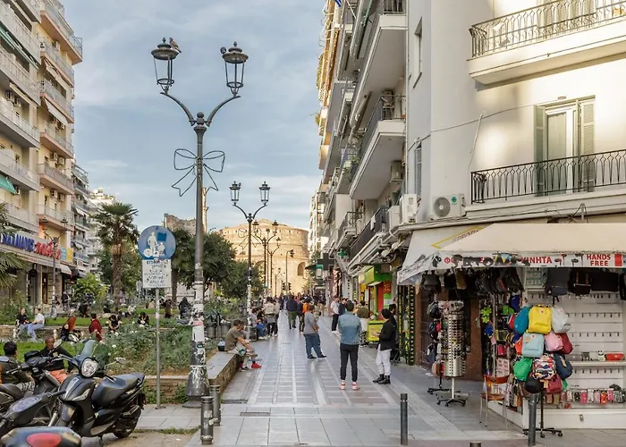 شقة Nava In The Center With Private Parking Of Stayinthess سالونيك